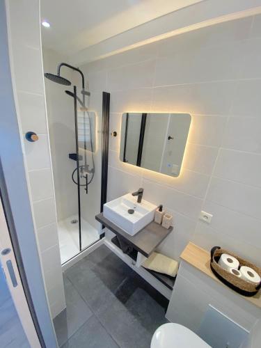 Studio LE PALM Cannes