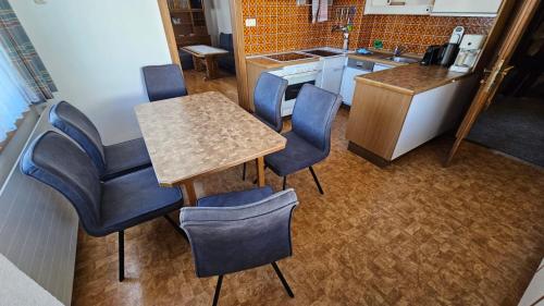 Posezení v ubytování Ferienwohnung Innerhofer
