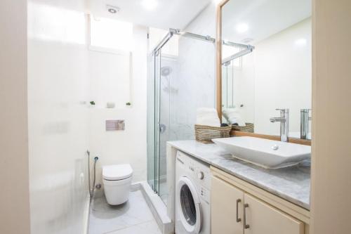 Koupelna v ubytování Charming 3 Bedroom Apt in Agdal