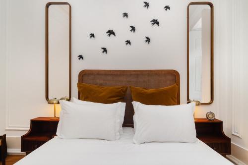 WHome Elegant Stay in Lisbon's Historic Bairro Alto