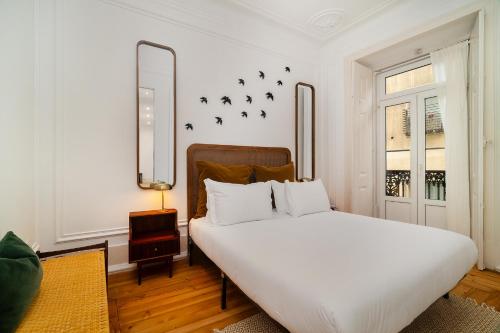 WHome Elegant Stay in Lisbon's Historic Bairro Alto