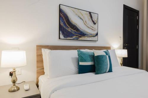 Postel nebo postele na pokoji v ubytování Ruby Residence Fl8 By Homely Malta!
