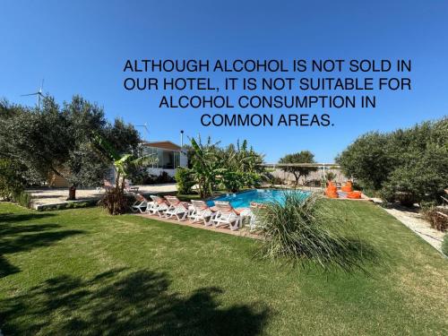 a quote about a resort with a swimming pool at Alaçatı Beka House in Alaçatı