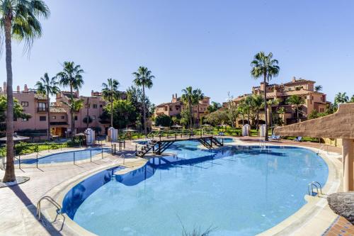 Hacienda del Sol - Beachside Apartment by Finest Rentals