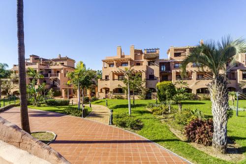 Hacienda del Sol - Beachside Apartment by Finest Rentals