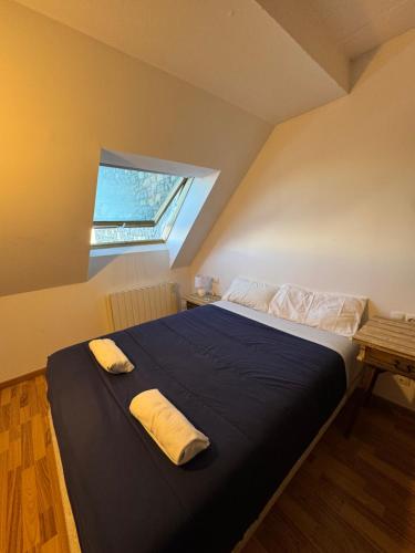 Postel nebo postele na pokoji v ubytování Habitación en piso compartido Chambre en colocation room in shared flat