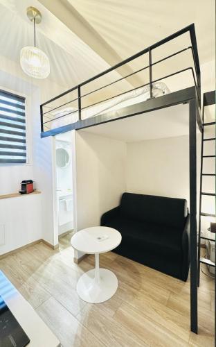 Croisette Studio, Palais des Festivals and Beach