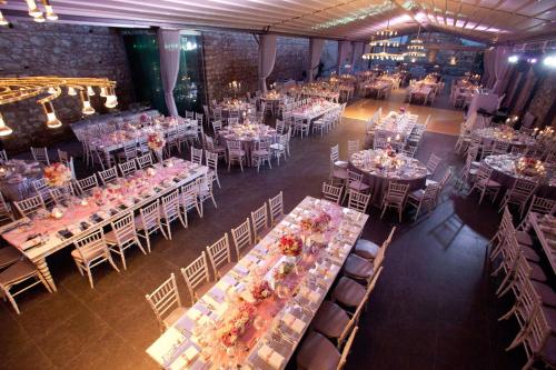 an overhead view of a banquet hall with tables and chairs at Kalyon Hotel Istanbul in Istanbul