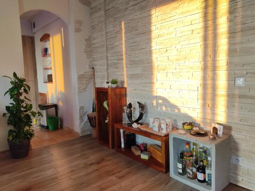 Photo de la galerie de l'établissement Spacious, quiet with stunning pine forest views, à Marseille