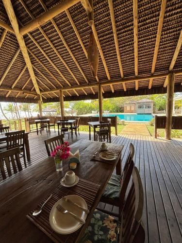 Bazén v ubytování Ekoa Bangalô nebo v jeho okolí