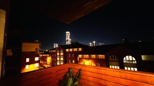 2BR City Centre Skyline Apt - Free secure parking photo 78