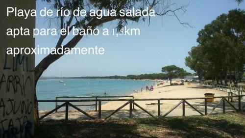 Piso a buen precio con 3 HABITACIONES