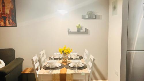 2BR City Centre Skyline Apt - Free secure parking photo 63