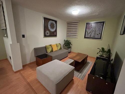 TV a/nebo společenská místnost v ubytování Ventura Suite 403 5 pax Wi-Fi CECONEXPO