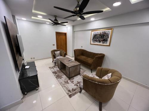 Χώρος καθιστικού στο AQZ Apartments