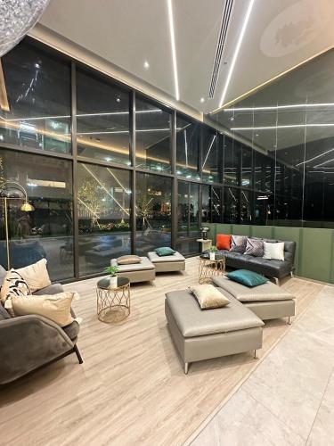 Χώρος καθιστικού στο New 1-Bedroom Condo for Rent 0 Meters from BTS Wutthakat