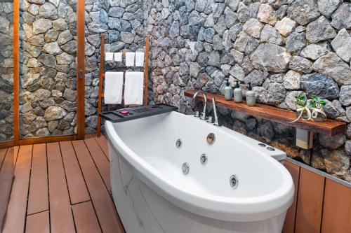 Fotografie z fotogalerie ubytování Tolani Resort Kui Buri v destinaci Kui Buri