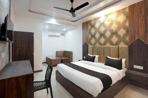 Postel nebo postele na pokoji v ubytování Super HOTEL O SERENITY