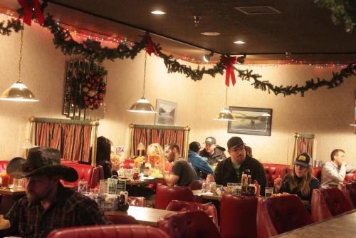 Restorāns vai citas vietas, kur ieturēt maltīti, naktsmītnē Windbreak Cafe