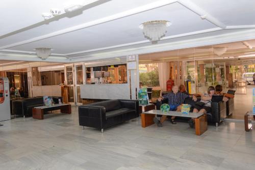 Apartamentos Las Arenas