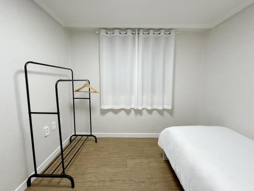 Postel nebo postele na pokoji v ubytování Soo House