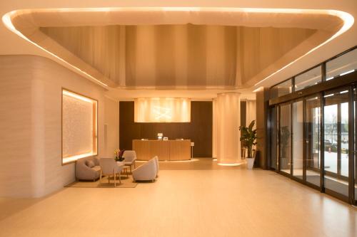 Un lugar para sentarse en 西安奥体浐灞会展中心万信国际酒店