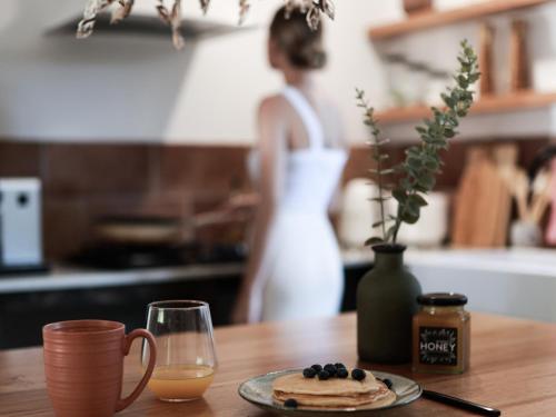 Nápoje v ubytování Into the Woods - Outdoor Bath, Firepit & Wood Fired Pizza Oven near Montville