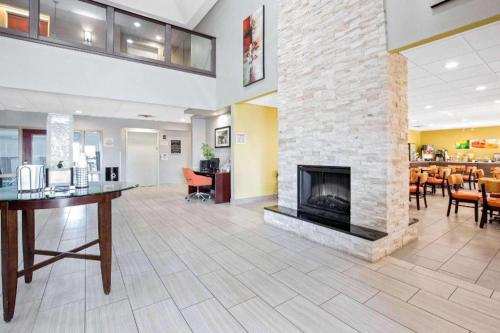 Gallery image of Quality Inn & Suites Arnold - St Louis in Arnold