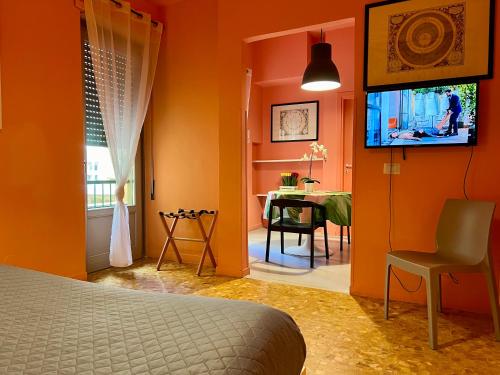TV o dispositivi per l'intrattenimento presso GUEST HOUSE SONNINO 37 Cagliari