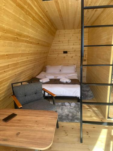 Voodi või voodid majutusasutuse Vardzia Glamping toas