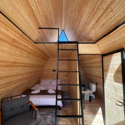 Voodi või voodid majutusasutuse Vardzia Glamping toas