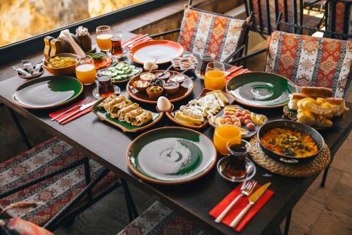 Mad på lejlighedshotellet eller i nærheden