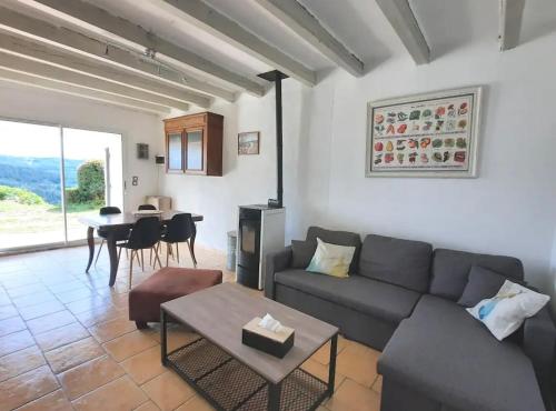 Domaine privé dans les bois