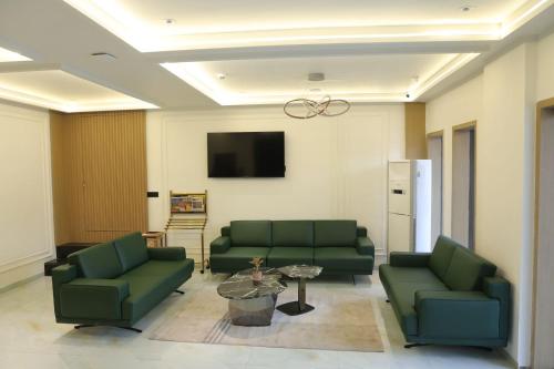 Posezení v ubytování Lords Eco Inn Jamnagar - Maheshwari Nagar