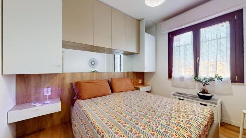 Ένα ή περισσότερα κρεβάτια σε δωμάτιο στο Perda bianca relais apartment