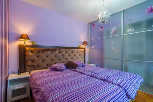 Flexible SelfCheckIns 91 - Zagreb - Parking - Loggia - 2 Bedrooms