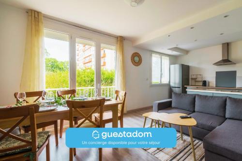 La Révellière Wifi Parking - Balcon