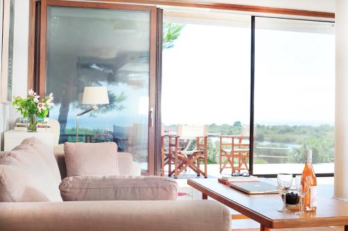 Gallery image of Vatopedi Serenity Pool Retreat by Halkidiki Villas in Vatopedi