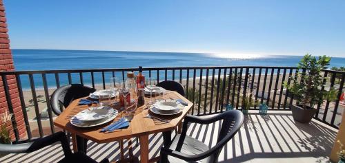 Blue Horizon - Fuengirola