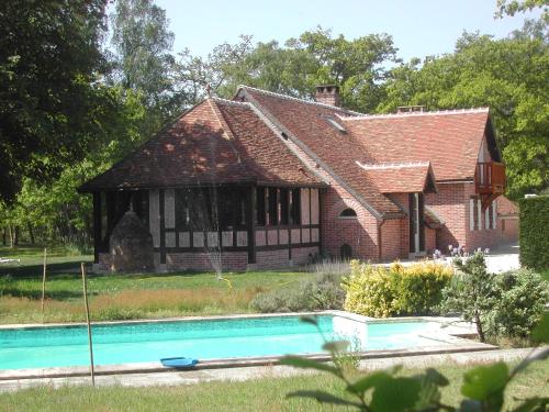 Photo de la galerie de l'établissement Gîte de l'Epinette, à Dhuizon