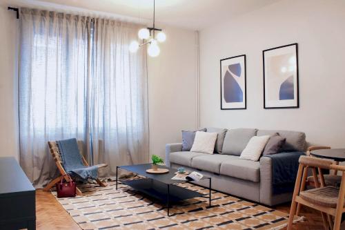 Bright and Cozy 1BDR Apartment