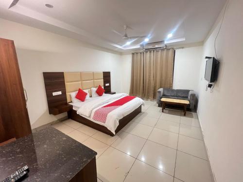 Galería fotográfica de Hotel My Best Stay Patiala !! Parking ! Near Bus Stand ! Banquet ! Near Punjabi University ! Couple Friendly en Patiāla