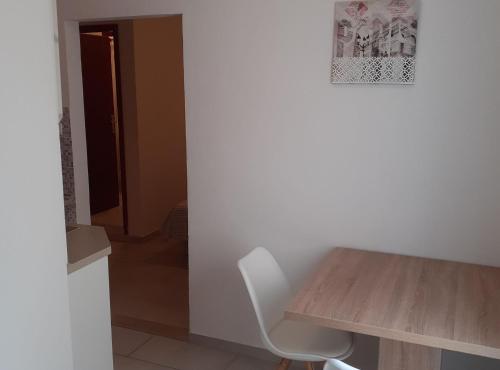 Fotografie z fotogalerie ubytování Apartments Ane v destinaci Molunat