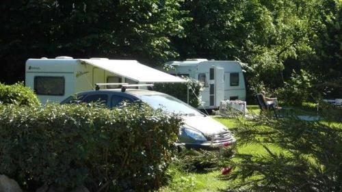 Κήπος έξω από το Camping 3 étoiles - Piscine - ccbaddh