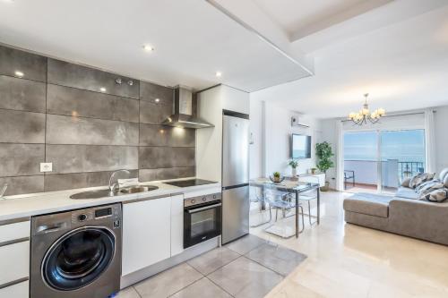 VB Carvajal Sea Views 2BR penthouse