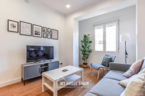 MyHouseSpain - Moderno piso en Embajadores