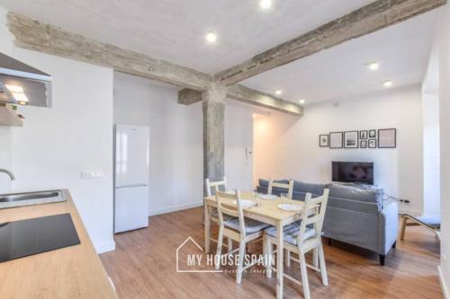 MyHouseSpain - Moderno piso en Embajadores