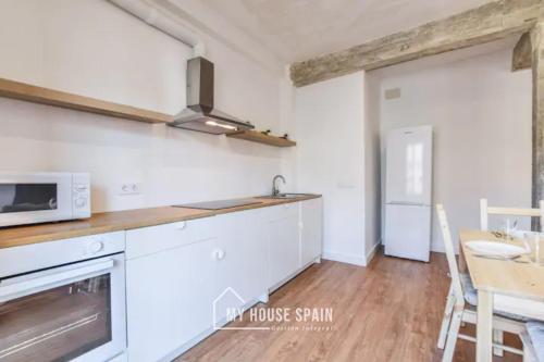 MyHouseSpain - Moderno piso en Embajadores