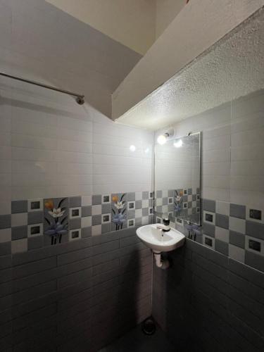 Koupelna v ubytování Nagumukh Homestay