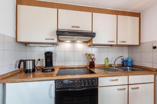 Dapur atau dapur kecil di Zwei-Zimmer-Wohnung in Schopfheim